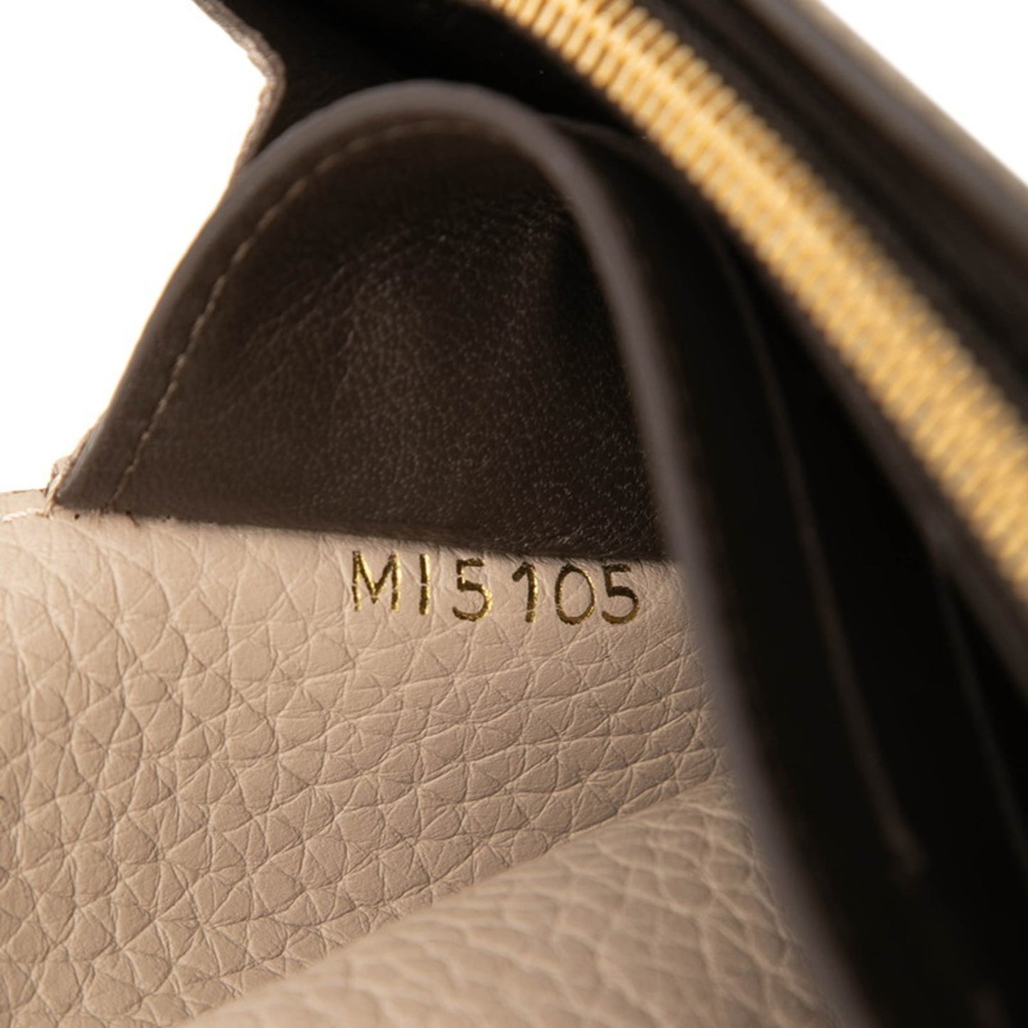 Louis Vuitton Beige Leather Long Wallet (Tri-Fold) (Pre-Owned)