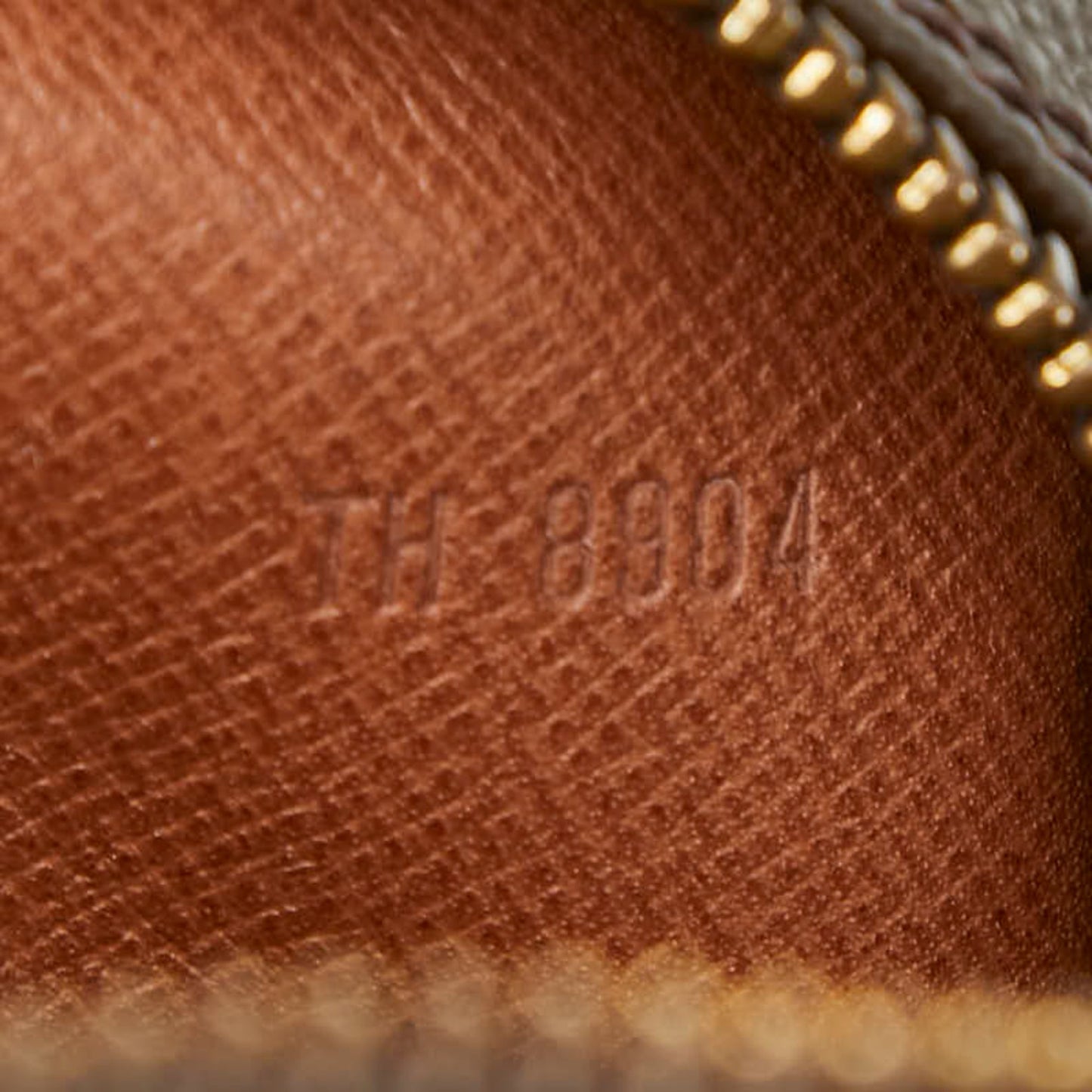 Louis Vuitton Brown Monogram Monogram Shoulder Bag (Pre-Owned)