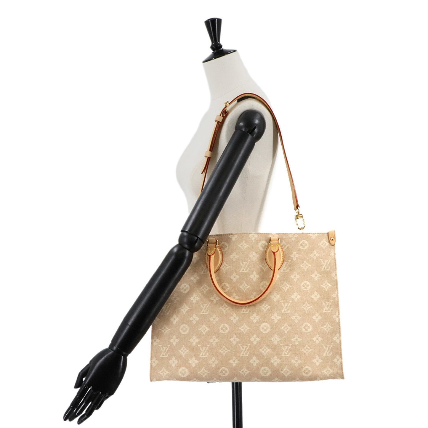 Louis Vuitton Beige Canvas Shoulder Bag Tote Bag (Pre-Owned)