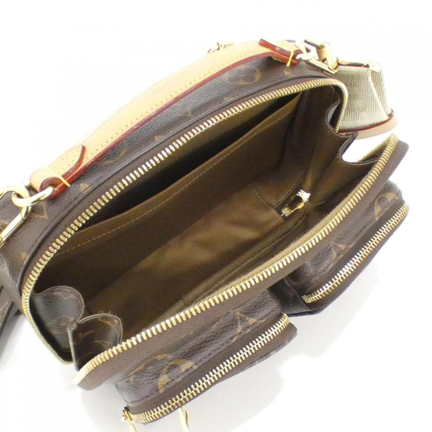 Louis Vuitton Marron Coated Canvas Shoulder Bag (Pre-Owned)