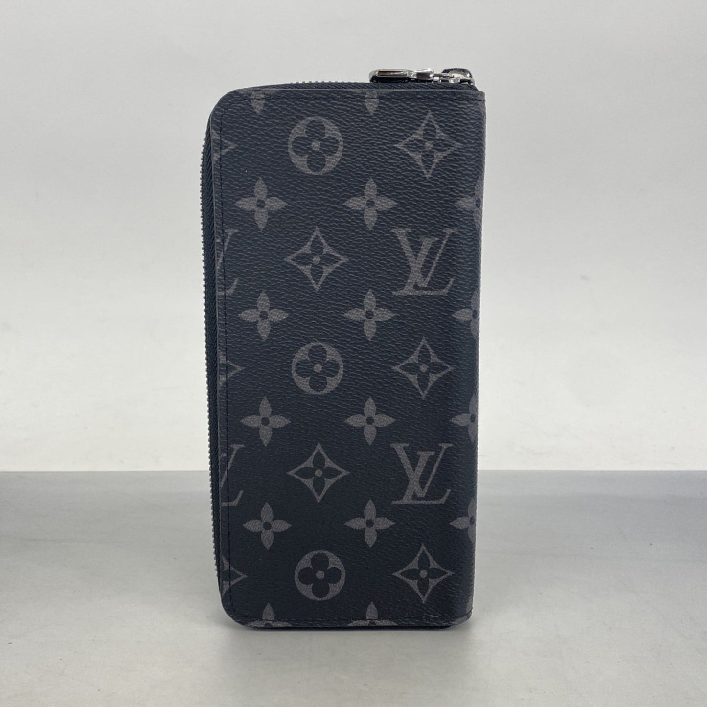 Louis Vuitton Black Long Wallet (Bi-Fold) (Pre-Owned)