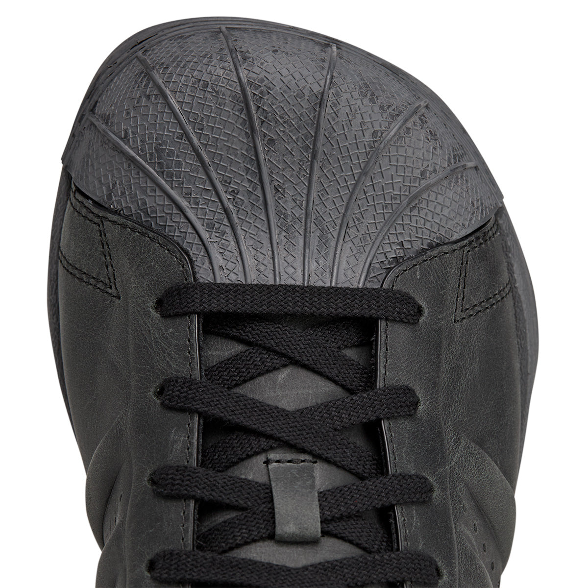 + AVAVAV Wmns Superstar 'Carbon Grey'