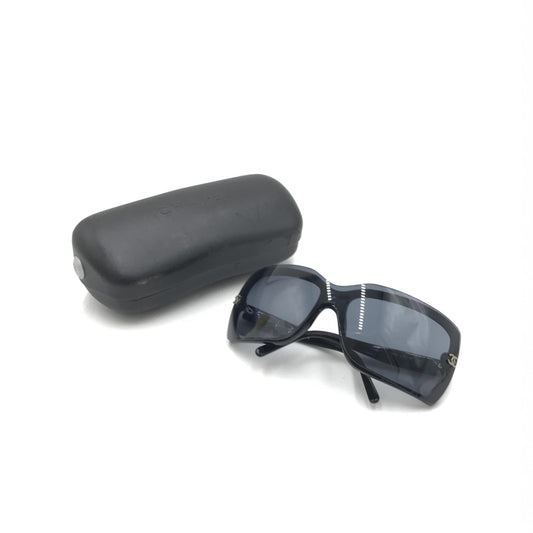 Chanel Oversized Black Sunglasses With Women's Case (Pre-Owned)