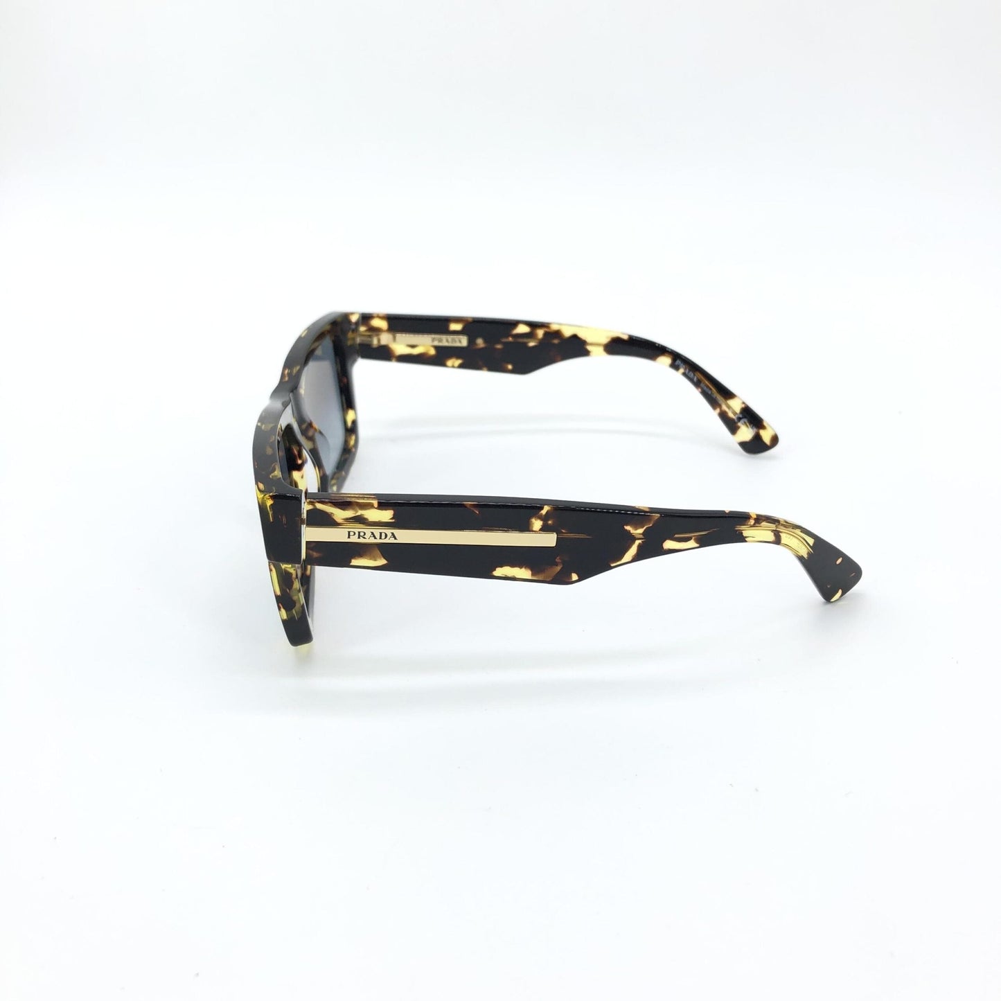 Prada Tortoise Square Sunglasses With Women's Case (Pre-Owned)