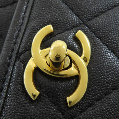 Chanel Matelasse Black Leather Shoulder Bag (Pre-Owned)