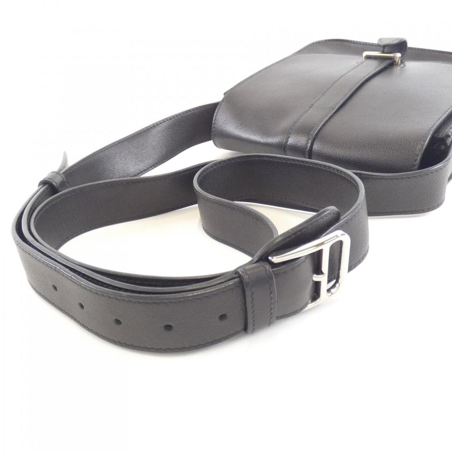 Hermes Black Pochette Shoulder Bag (Pre-Owned)