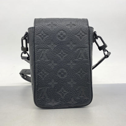 Louis Vuitton Noir Shoulder Bag (Pre-Owned)