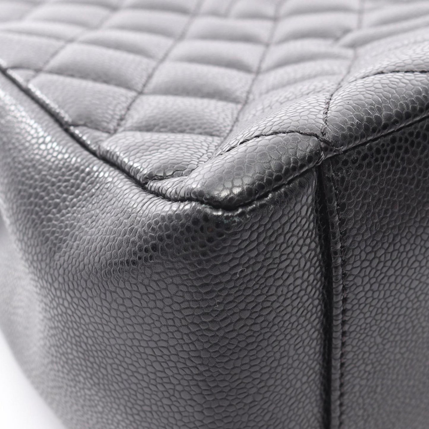 Chanel Black Grained Calfskin Tote Bag (Pre-Owned)