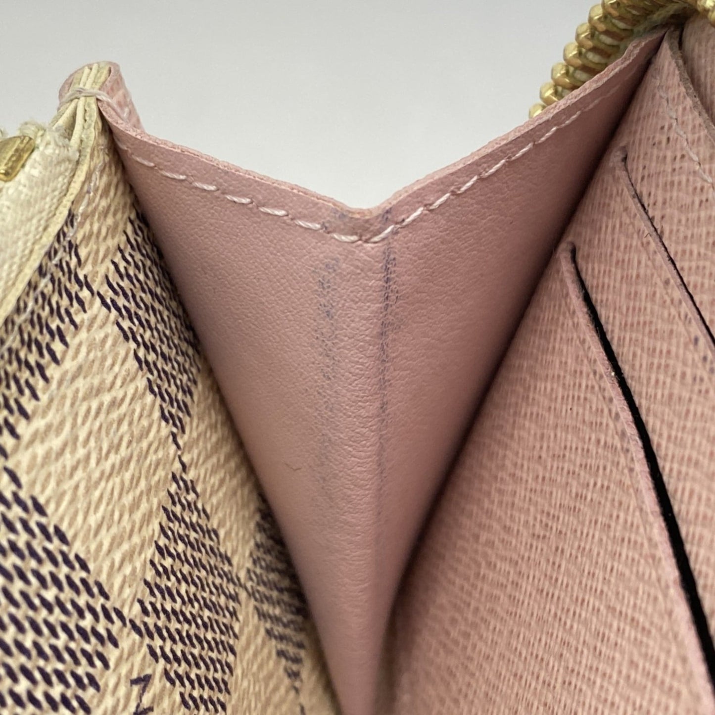 Louis Vuitton Rose Ballerine Long Wallet (Bi-Fold) (Pre-Owned)