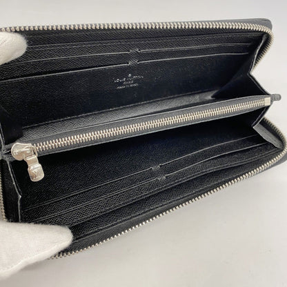 Louis Vuitton Noir Long Wallet (Bi-Fold) (Pre-Owned)