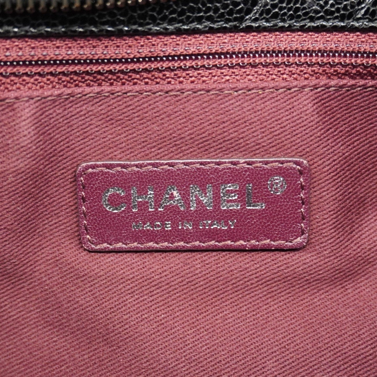 Chanel Black Grained Calfskin Tote Bag (Pre-Owned)