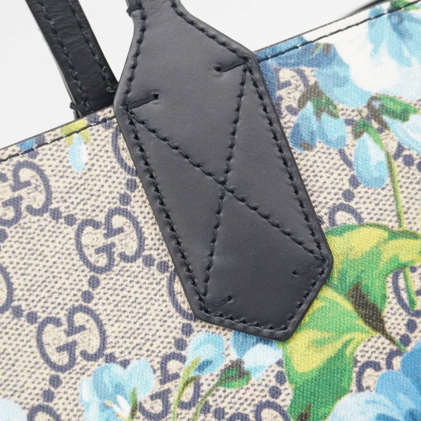 Gucci Blue Navy Pvc Tote Bag (Pre-Owned)