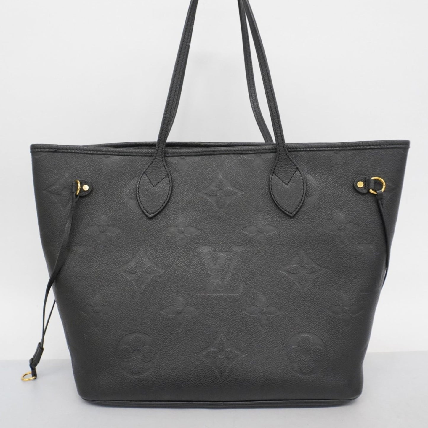 Louis Vuitton Noir Tote Bag (Pre-Owned)