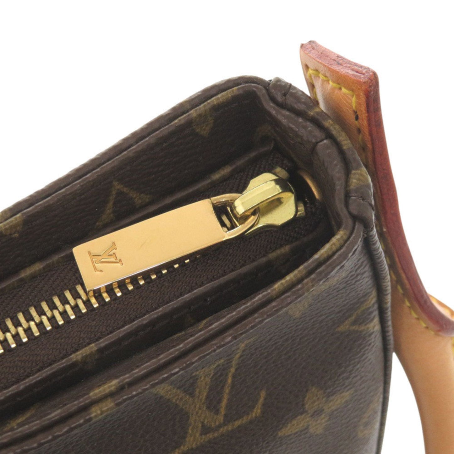 Louis Vuitton Brown Monogram Monogram Shoulder Bag (Pre-Owned)