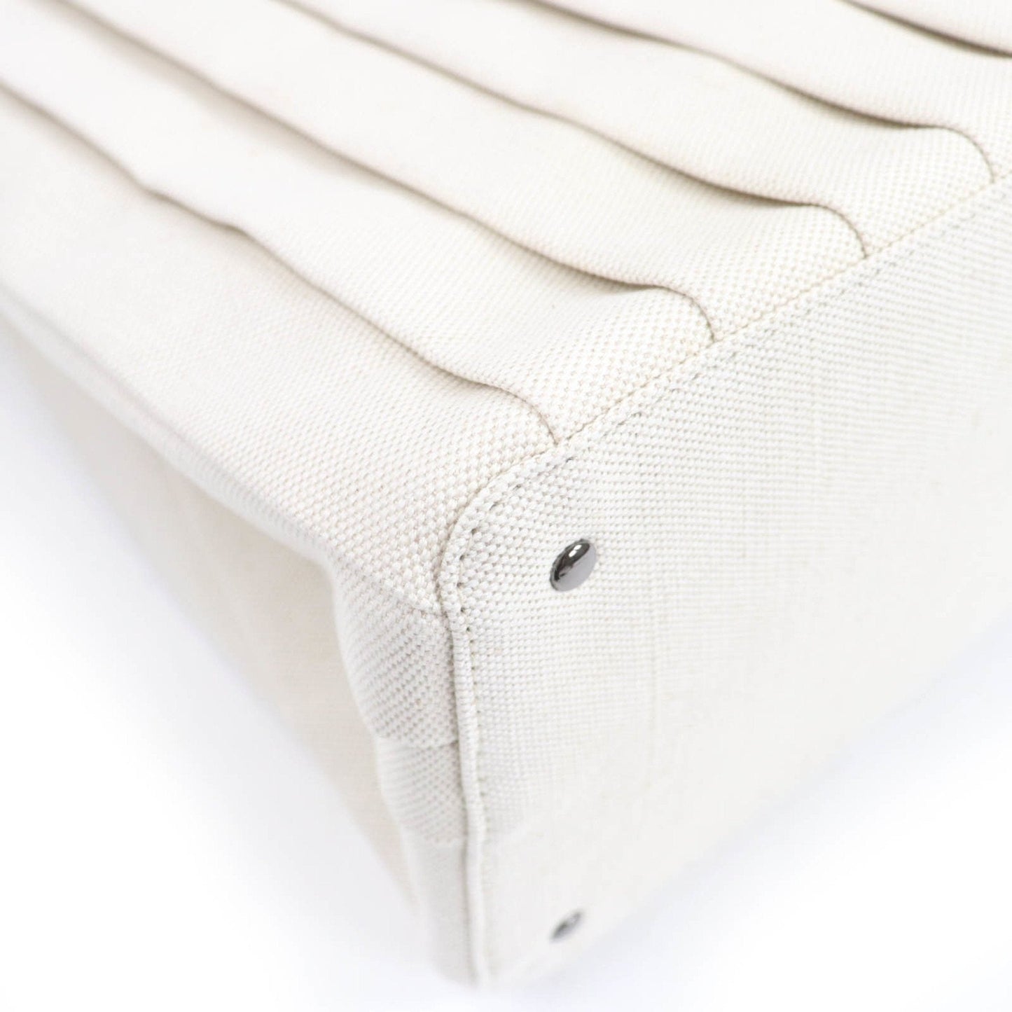 Valentino Garavani Ivory Canvas Leather Tote Bag (Pre-Owned)