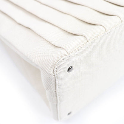 Valentino Garavani Ivory Canvas Leather Tote Bag (Pre-Owned)