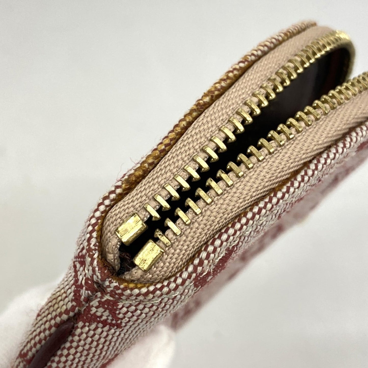 Louis Vuitton Cerise Coin Purse/Coin Case (Pre-Owned)