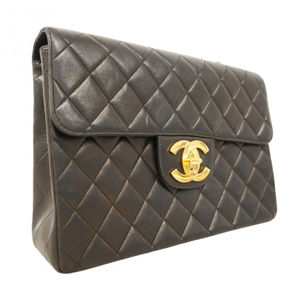 Chanel Black Leather Shoulder Bag (Pre-Owned)