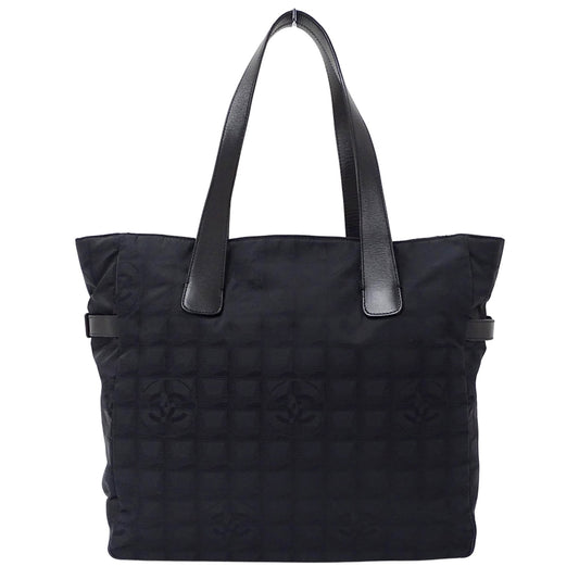 Chanel Black Nylon Shoulder Bag Tote Bag (Pre-Owned)