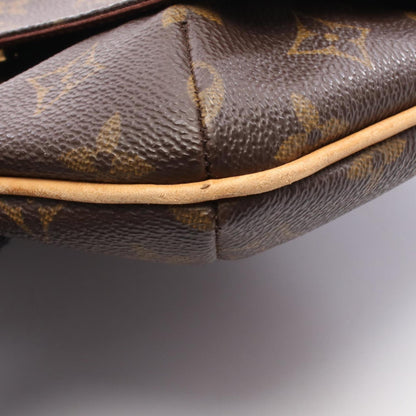 Louis Vuitton Brown Monogram Monogram Shoulder Bag (Pre-Owned)