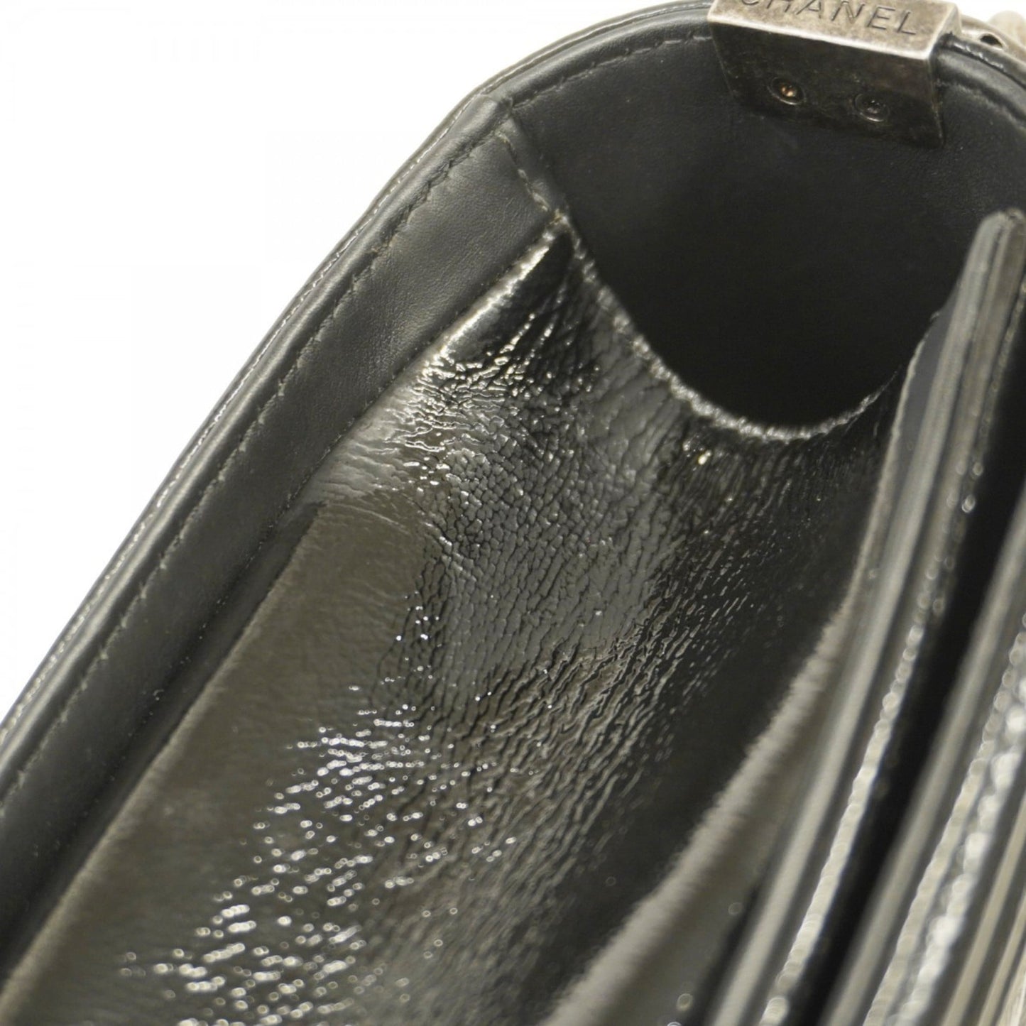 Chanel Black Patent Leather Shoulder Bag (Pre-Owned)