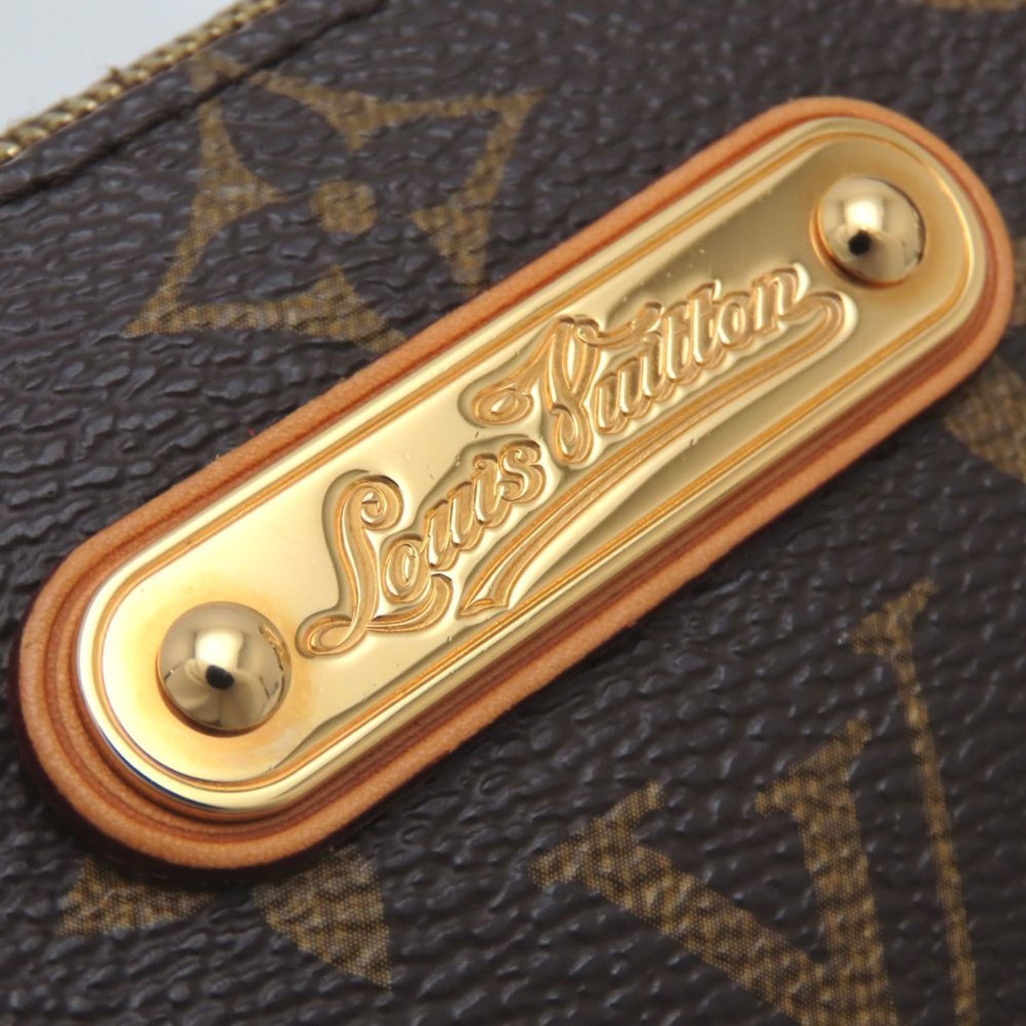 Louis Vuitton Brown Monogram Monogram Shoulder Bag (Pre-Owned)