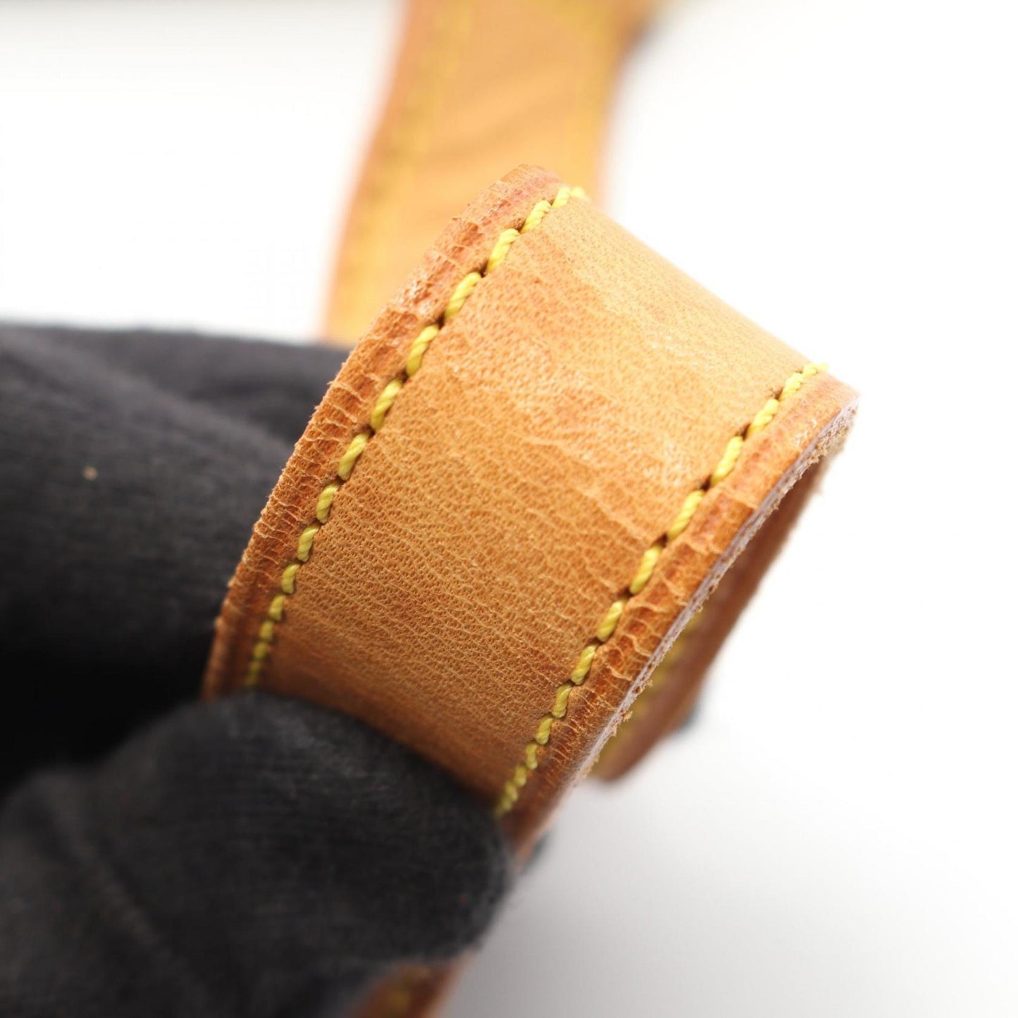 Louis Vuitton Brown Monogram Monogram Shoulder Bag (Pre-Owned)