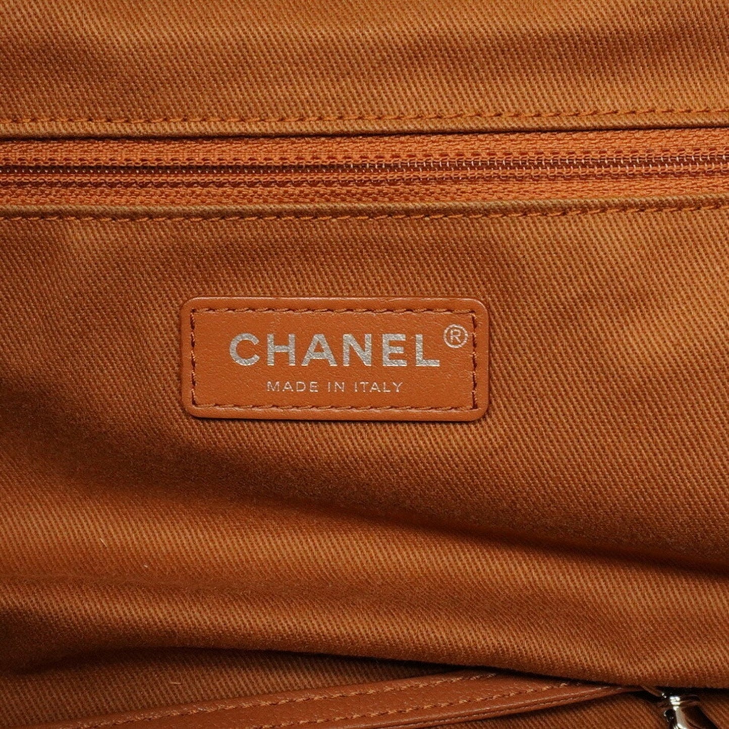 Chanel Pink Canvas Tote Bag (Pre-Owned)