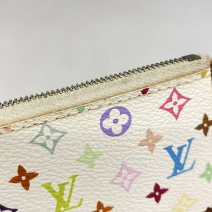Louis Vuitton Blanc Coin Purse/Coin Case (Pre-Owned)