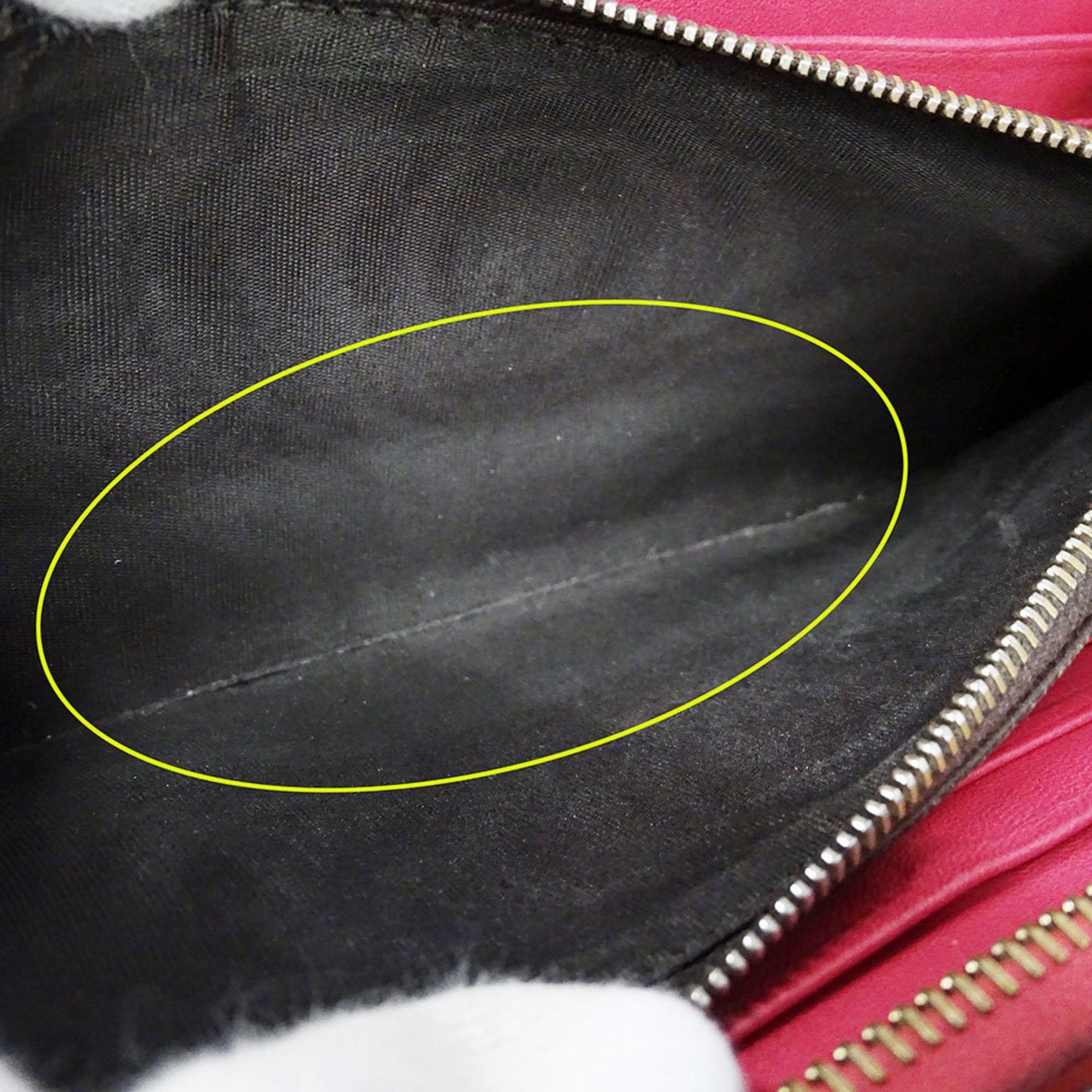 Bottega Veneta Red Color Intrecciato Long Wallet (Bi-Fold) (Pre-Owned)