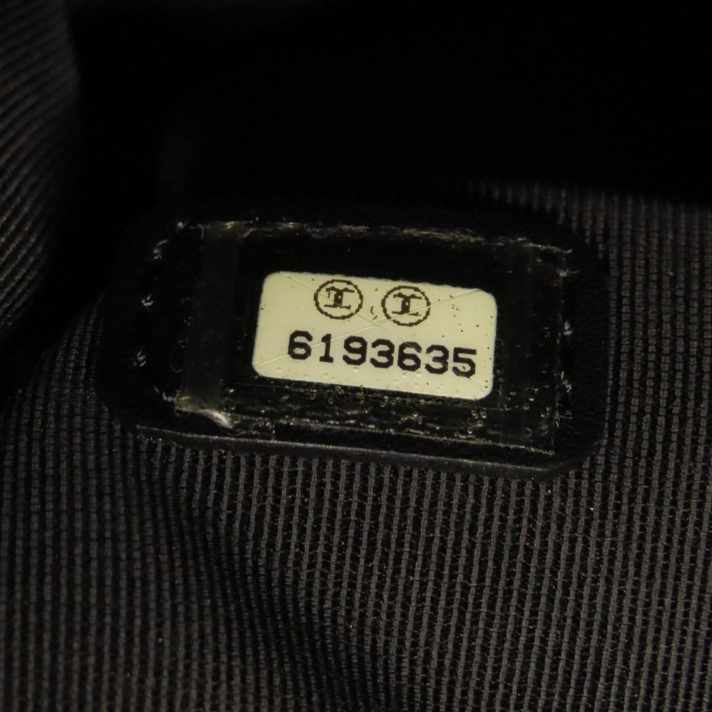 Chanel Black Leather Tote Bag (Pre-Owned)