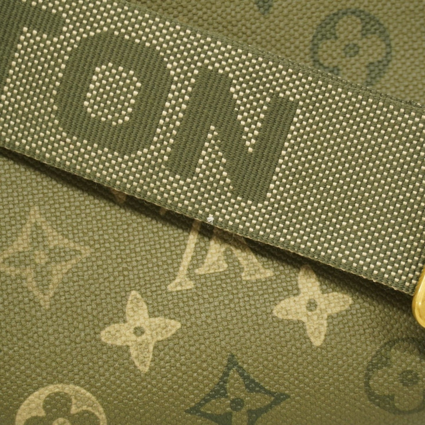 Louis Vuitton Khaki Sling Bag (Pre-Owned)