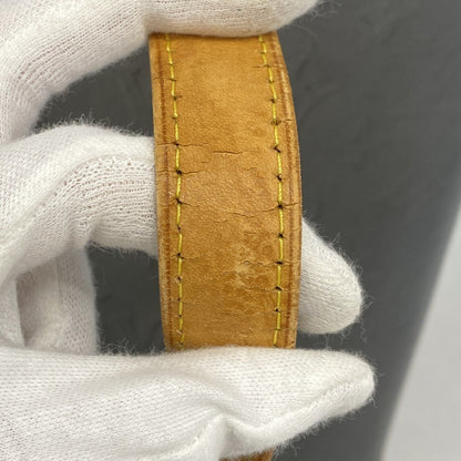 Louis Vuitton Noir Tote Bag (Pre-Owned)