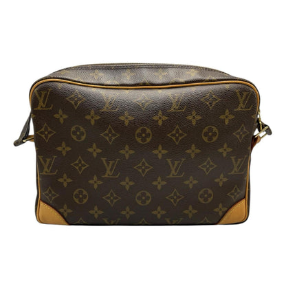 Louis Vuitton Brown Monogram Monogram Shoulder Bag (Pre-Owned)