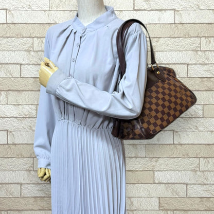 Louis Vuitton Brown Damier Canvas Handbag (Pre-Owned)