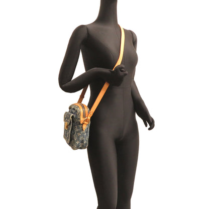 Louis Vuitton Blue Monogram Denim Shoulder Bag (Pre-Owned)