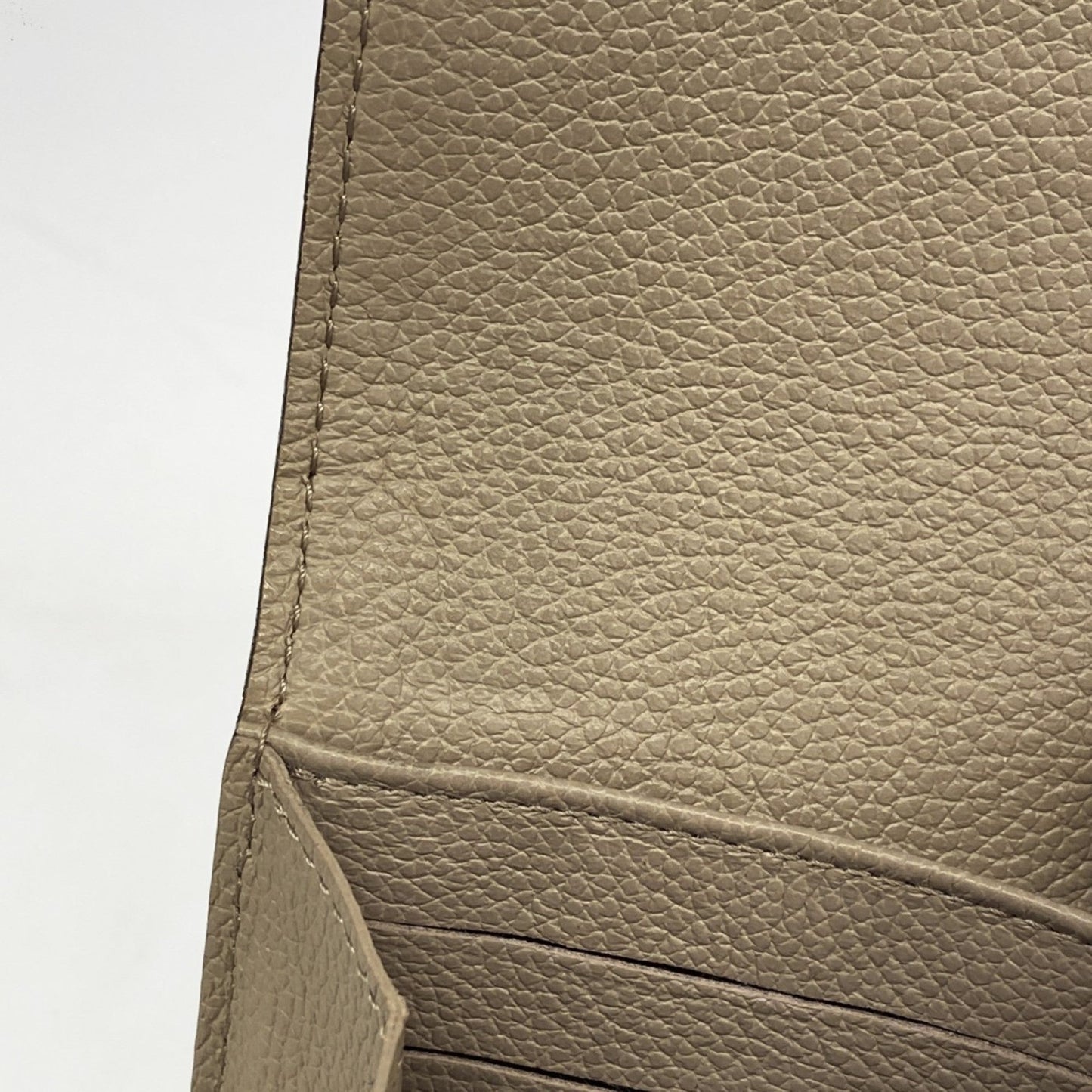 Louis Vuitton Tourterelle Long Wallet (Bi-Fold) (Pre-Owned)