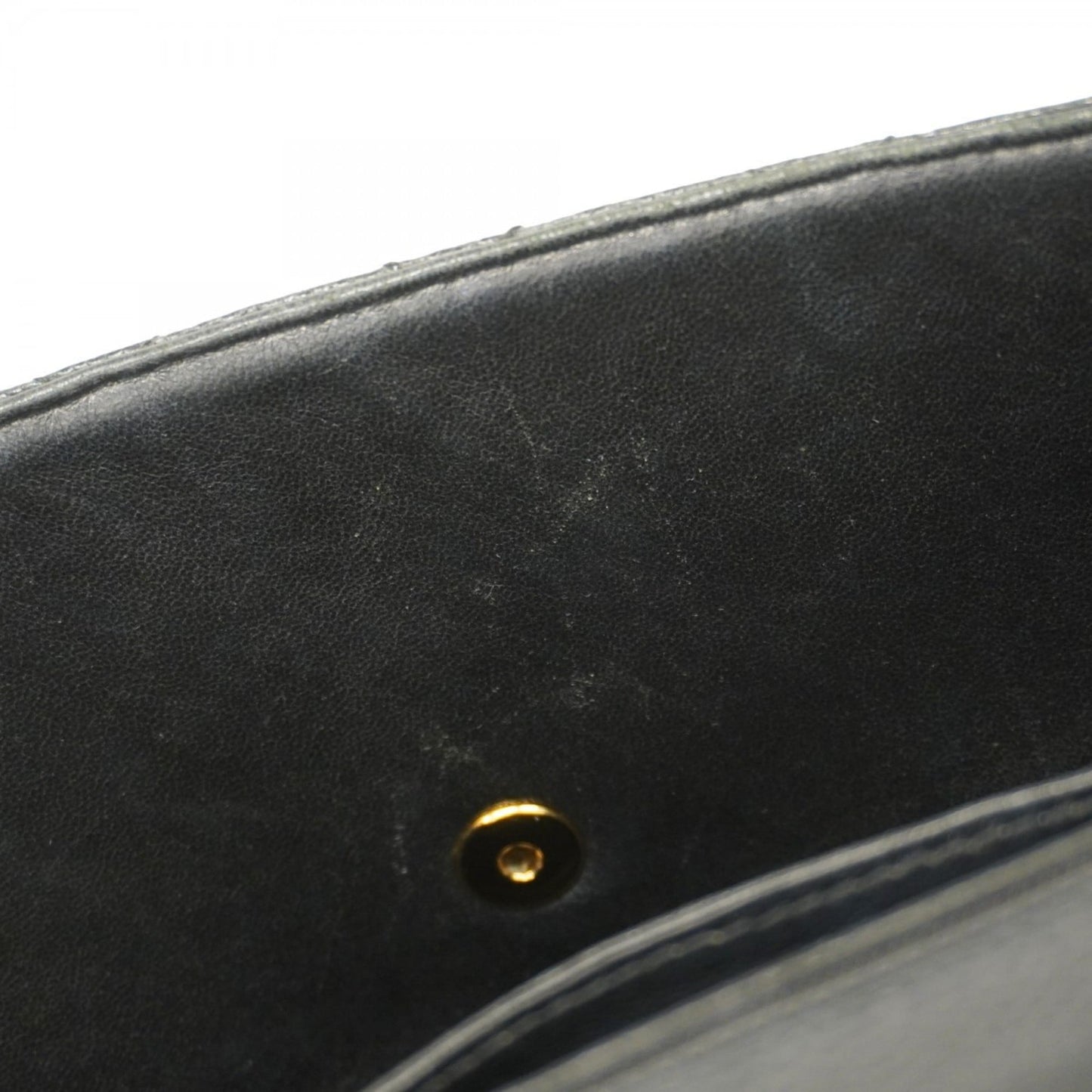 Chanel Black Grained Calfskin Handbag (Pre-Owned)