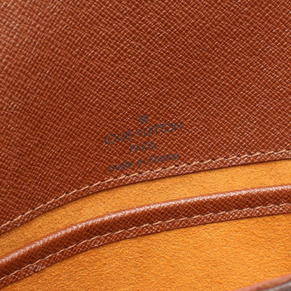 Louis Vuitton Brown Monogram Monogram Shoulder Bag (Pre-Owned)
