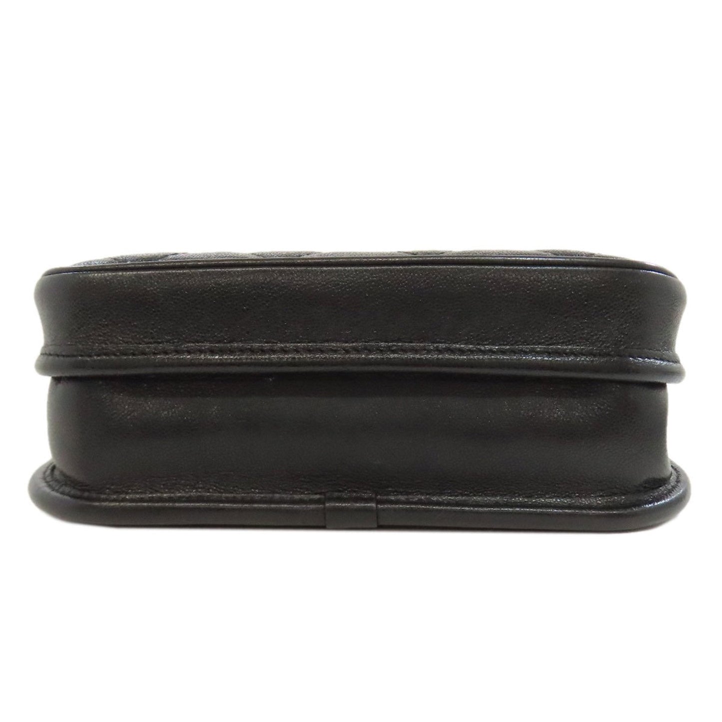 Chanel Matelasse Black Leather Shoulder Bag (Pre-Owned)