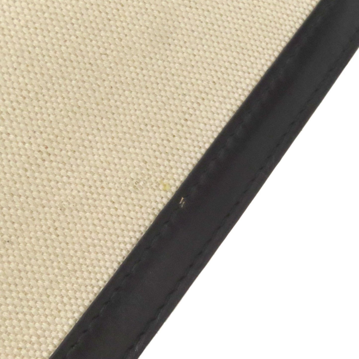 Balenciaga White Canvas Shoulder Bag (Pre-Owned)