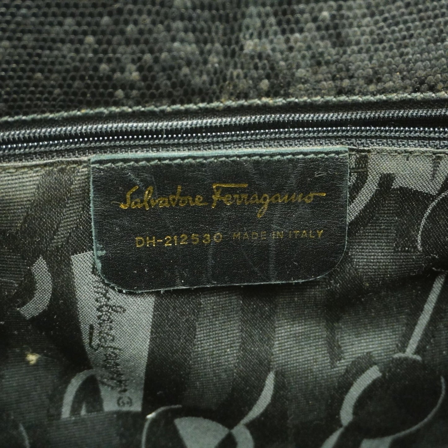Salvatore Ferragamo Black Leather Tote Bag (Pre-Owned)