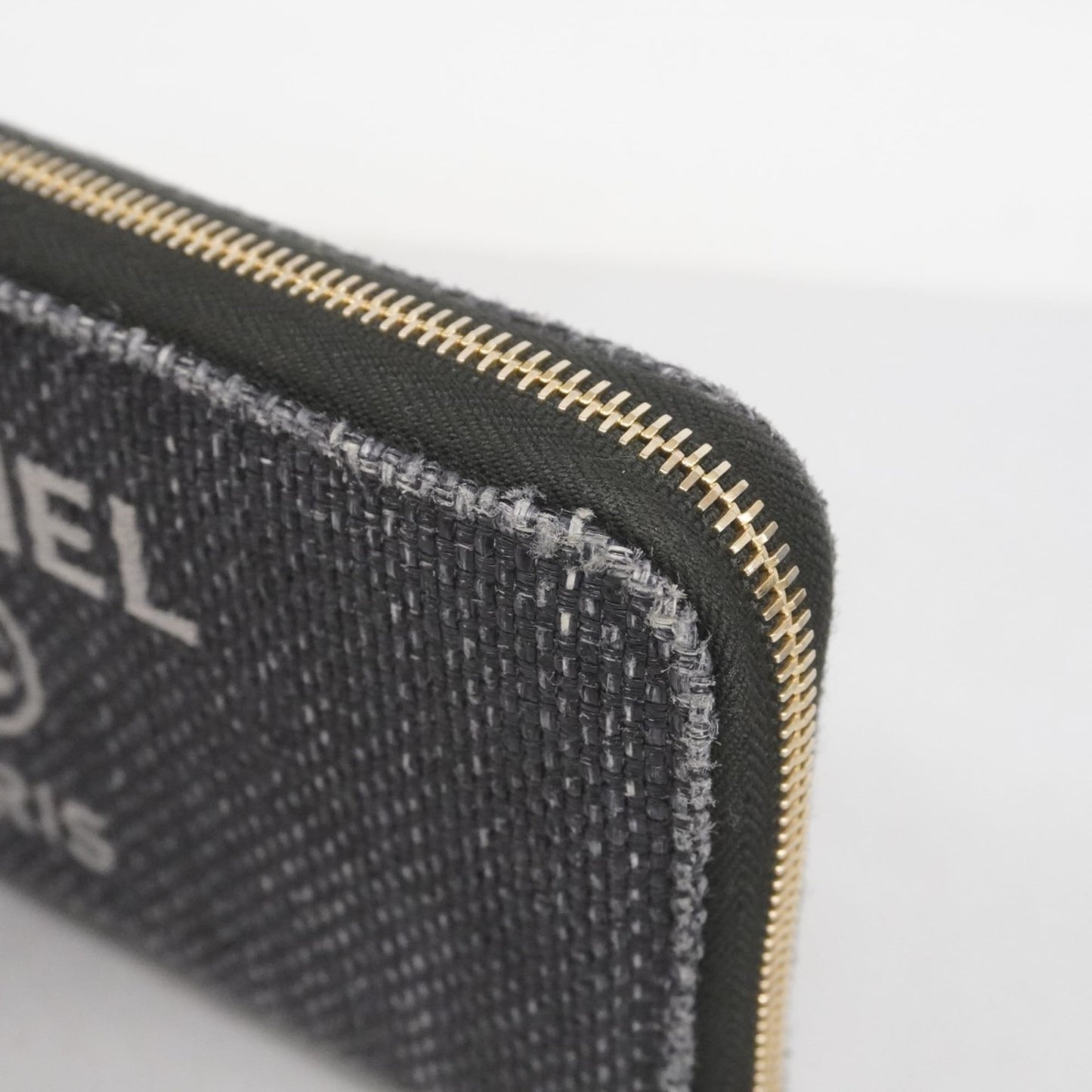 Chanel Navy Fabric Long Wallet (Bi-Fold) (Pre-Owned)