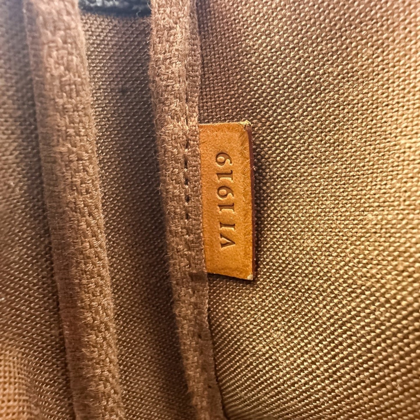 Louis Vuitton Brown Monogram Monogram Pochette Pouch (Pre-Owned)