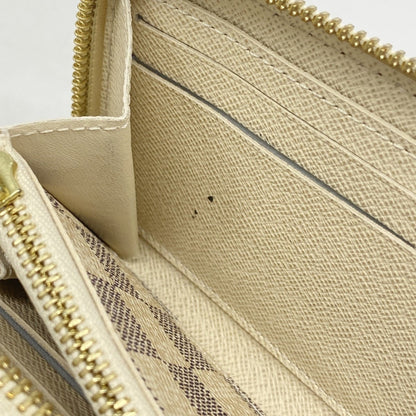 Louis Vuitton White Long Wallet (Bi-Fold) (Pre-Owned)