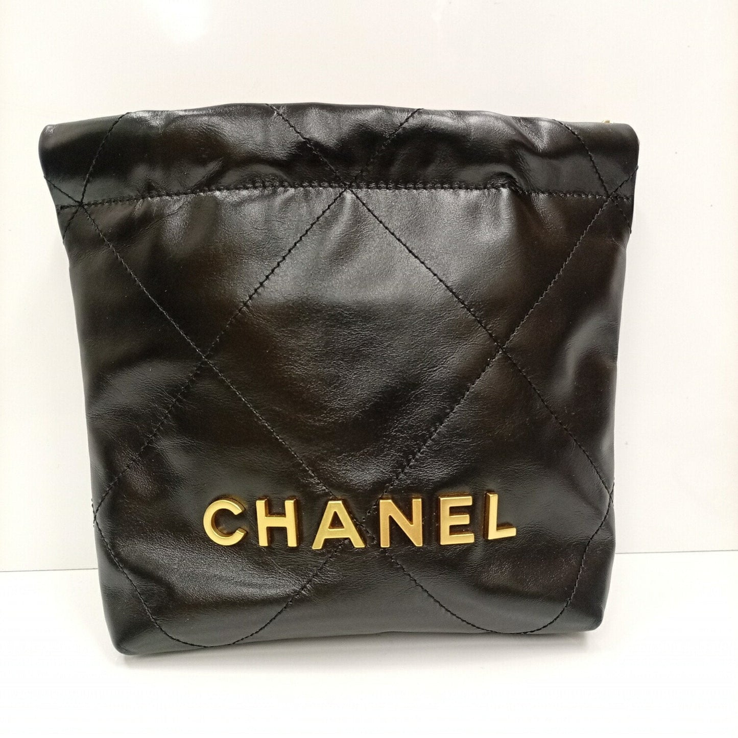 Chanel Black Leather Handbag Shoulder Bag (Pre-Owned)