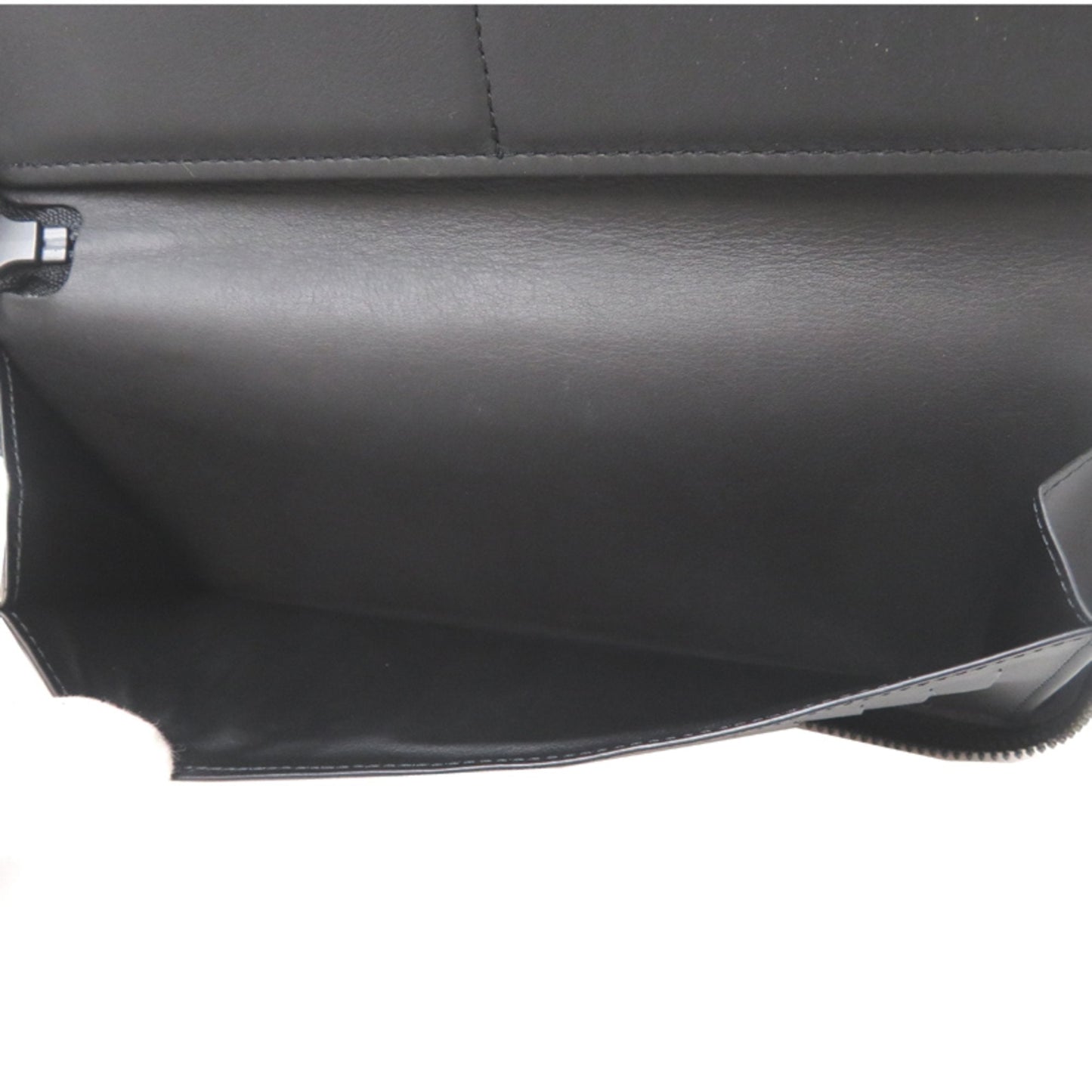 Louis Vuitton Black Leather Long Wallet (Bi-Fold) (Pre-Owned)