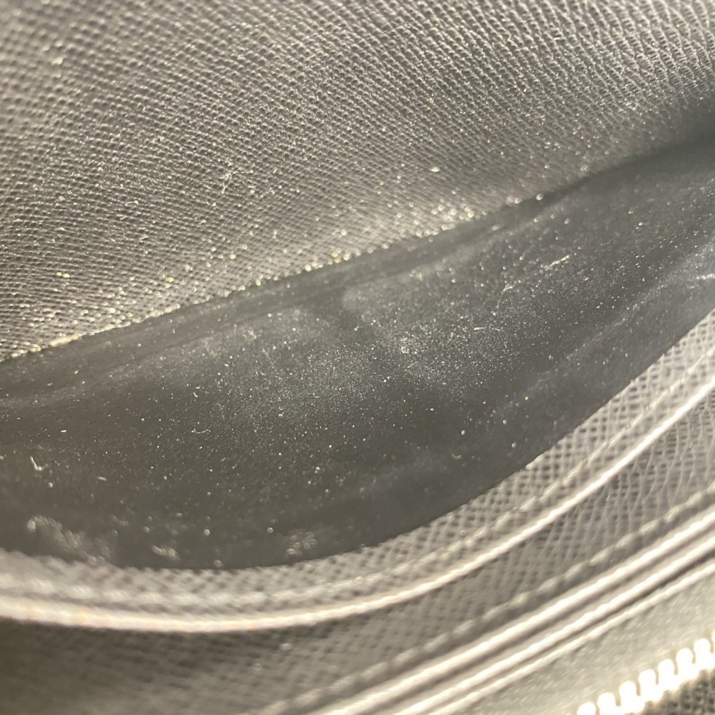 Louis Vuitton Noir Long Wallet (Bi-Fold) (Pre-Owned)