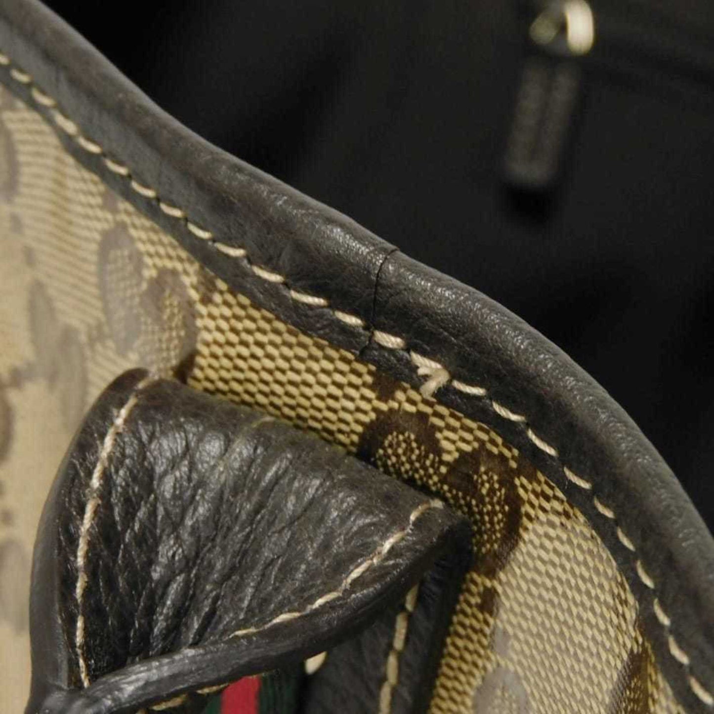 Gucci Beige Brown Gg Crystal Canvas Vinyl Coated Canvas Shoulder Bag Tote Bag (Pre-Owned)