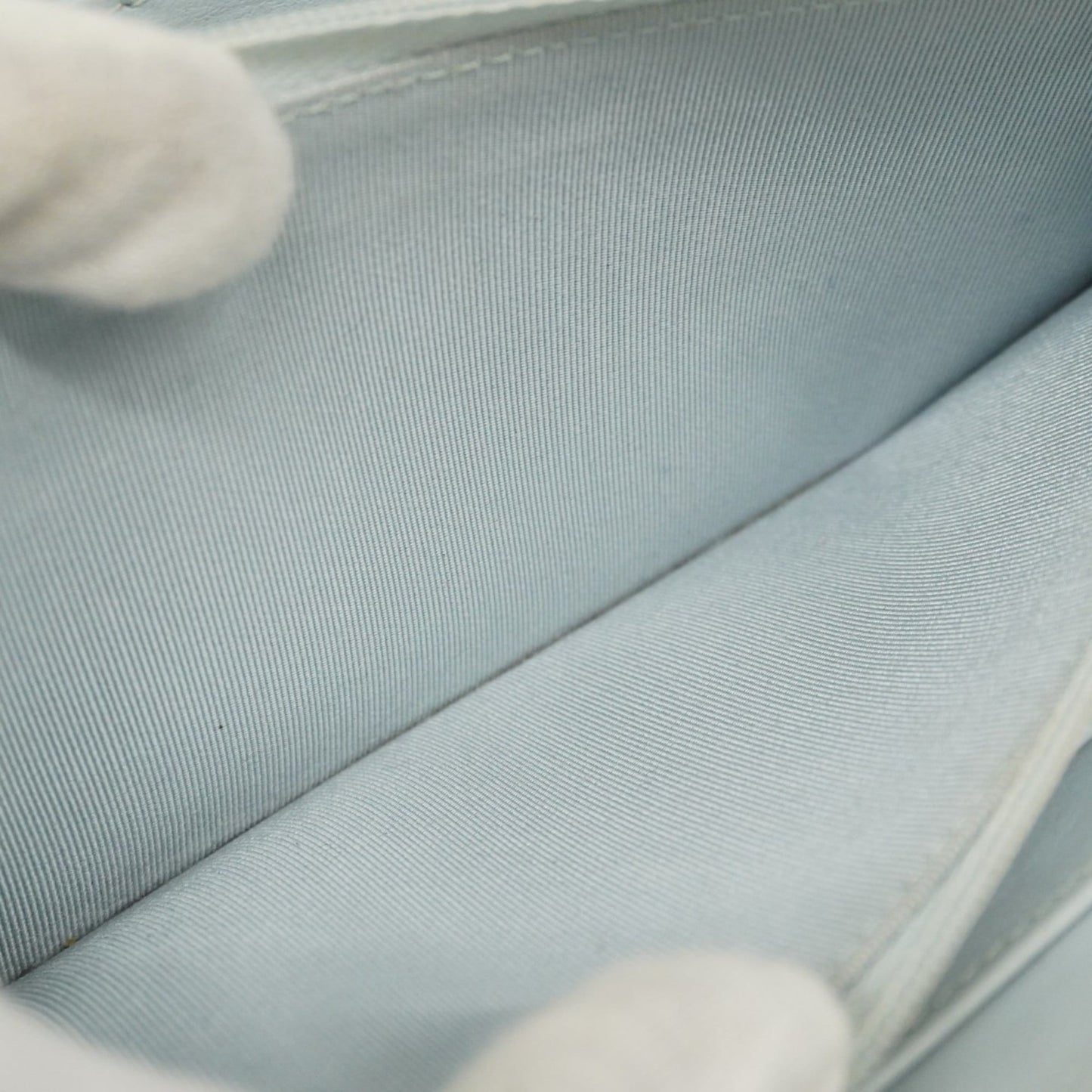 Chanel Light Blue Grained Calfskin Long Wallet (Bi-Fold) (Pre-Owned)